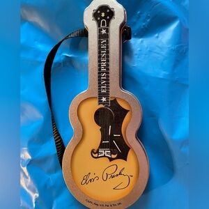 🎸🎶 Elvis Presley Guitar Shaped Tin Pencil Case 🎶🎸